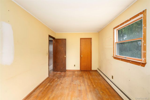 33 Ridgeview Avenue, Mahopac, NY 10541