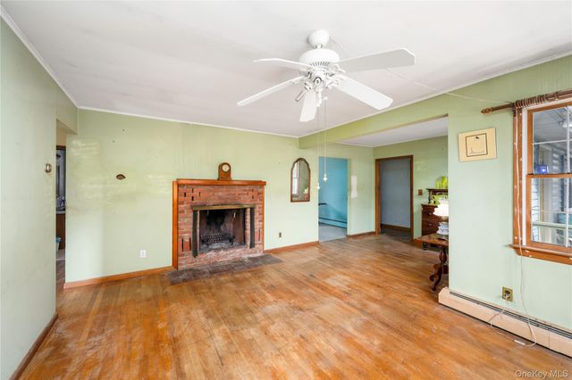 33 Ridgeview Avenue, Mahopac, NY 10541