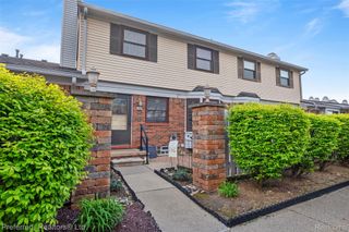 1921 Vine Way Drive 36, Canton Charter Township, MI 48188