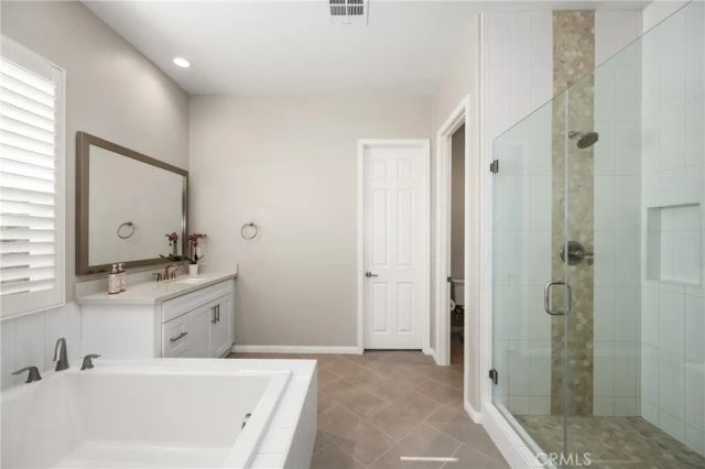 2310 Nova Way, Corona, CA 92883