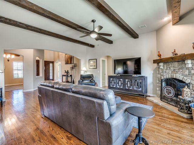 6706 E 86th Place N, Owasso, OK 74055
