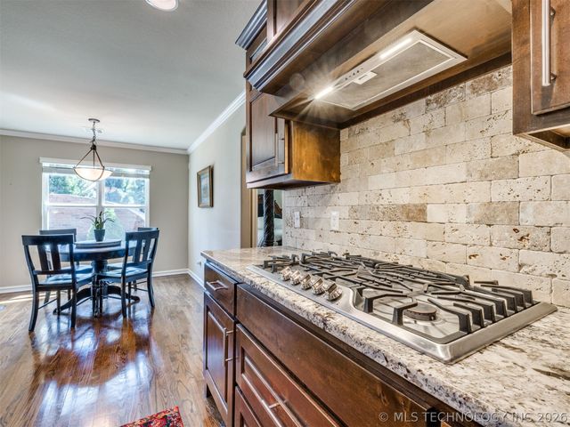 6706 E 86th Place N, Owasso, OK 74055
