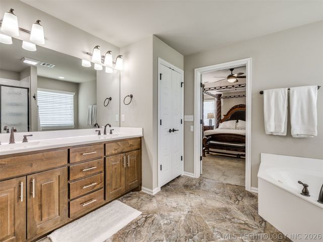 6706 E 86th Place N, Owasso, OK 74055