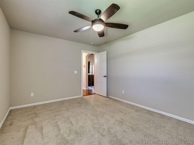 6706 E 86th Place N, Owasso, OK 74055