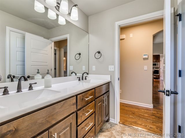 6706 E 86th Place N, Owasso, OK 74055