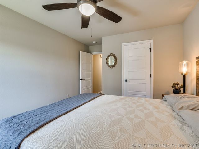6706 E 86th Place N, Owasso, OK 74055