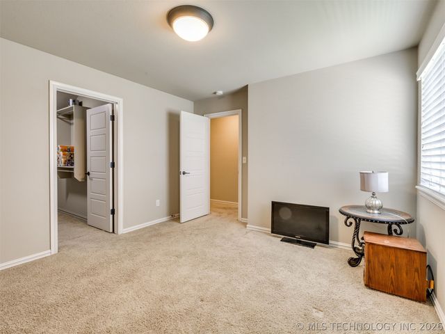 6706 E 86th Place N, Owasso, OK 74055