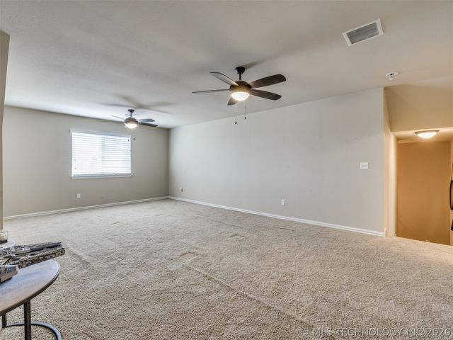 6706 E 86th Place N, Owasso, OK 74055