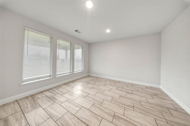 710 Turner Cove Court, La Porte, TX 77571