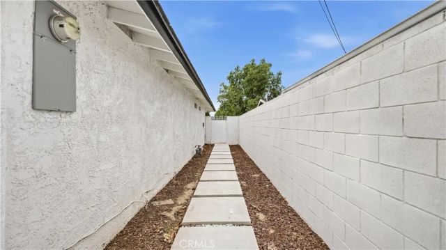 726 W Franklin, Pomona, CA 91766