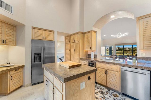 55764 Oak Tree, La Quinta, CA 92253