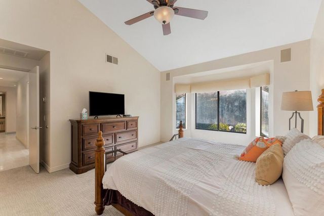 55764 Oak Tree, La Quinta, CA 92253