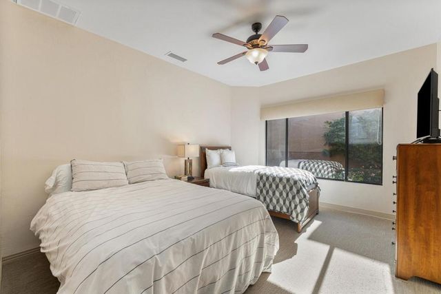 55764 Oak Tree, La Quinta, CA 92253