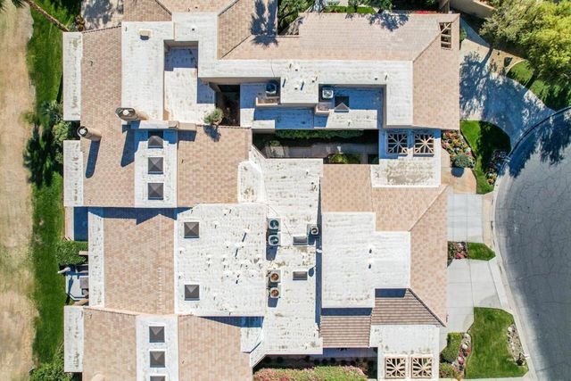 55764 Oak Tree, La Quinta, CA 92253