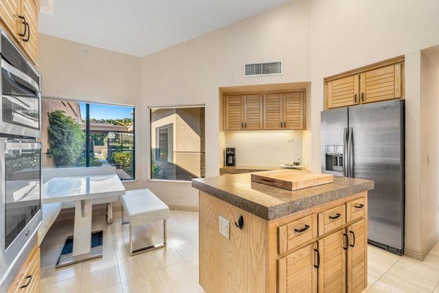 55764 Oak Tree, La Quinta, CA 92253