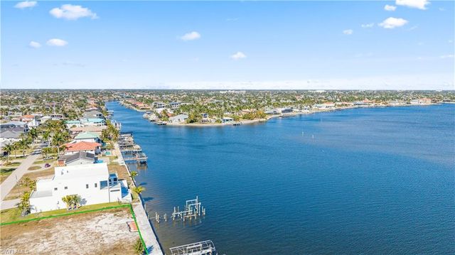 5837 SW 1st AVE, Cape Coral, FL 33914