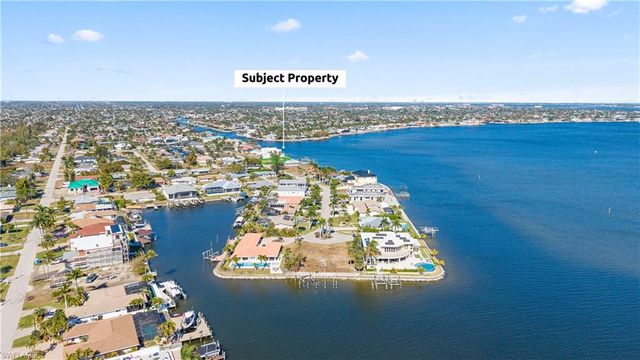 5837 SW 1st AVE, Cape Coral, FL 33914