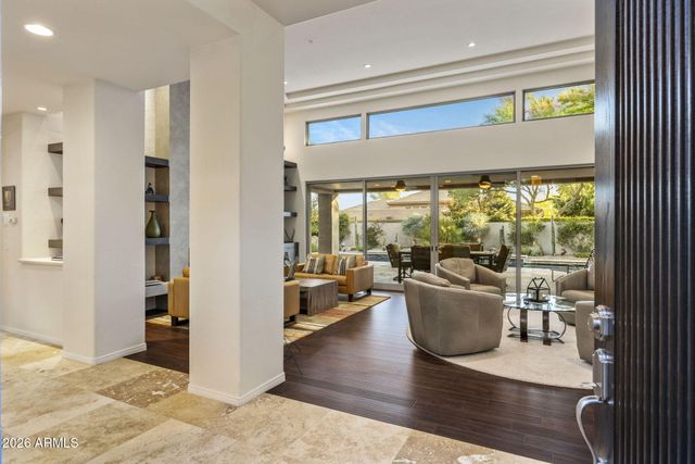 33962 N 70TH Street, Scottsdale, AZ 85266