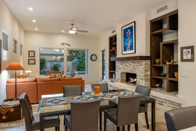 33962 N 70TH Street, Scottsdale, AZ 85266