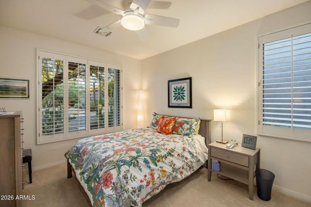 33962 N 70TH Street, Scottsdale, AZ 85266