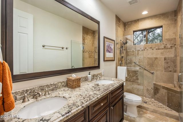 33962 N 70TH Street, Scottsdale, AZ 85266