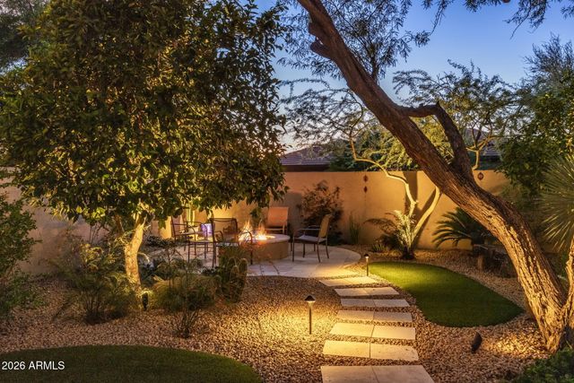 33962 N 70TH Street, Scottsdale, AZ 85266
