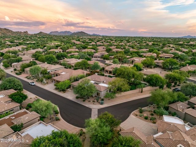 33962 N 70TH Street, Scottsdale, AZ 85266