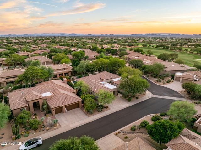 33962 N 70TH Street, Scottsdale, AZ 85266