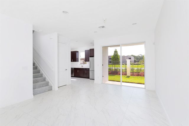 6989 PINES CIRCLE, Coconut Creek, FL 33073