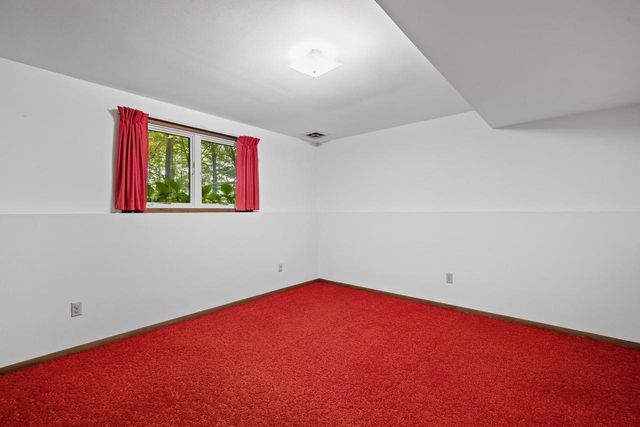 N8569 Rhine Forest LANE, Elkhart Lake, WI 53020