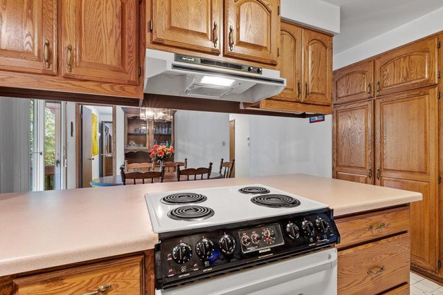 N8569 Rhine Forest LANE, Elkhart Lake, WI 53020