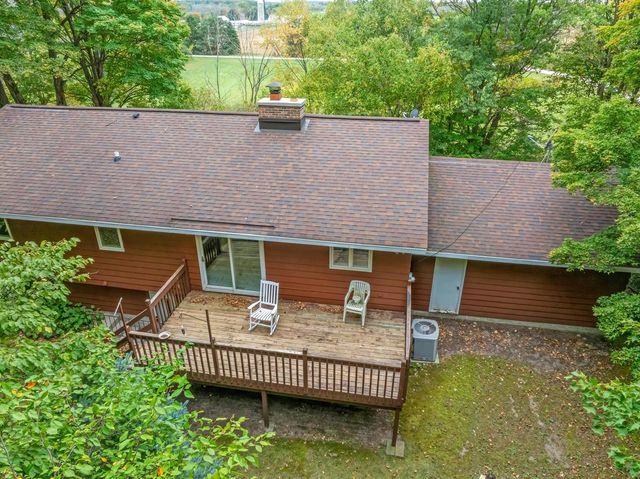 N8569 Rhine Forest LANE, Elkhart Lake, WI 53020