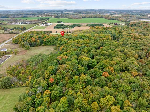 N8569 Rhine Forest LANE, Elkhart Lake, WI 53020