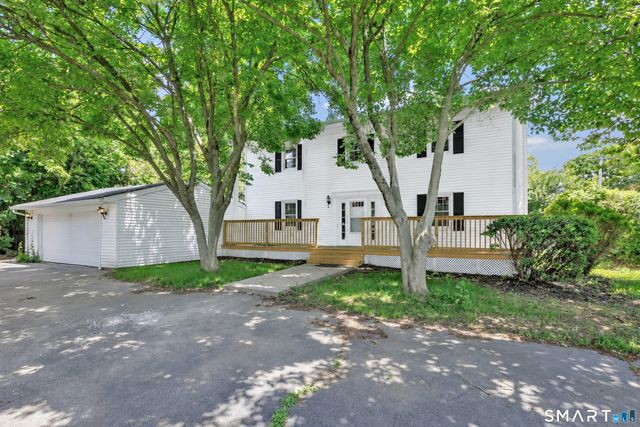 670 Wigwam Lane, Stratford, CT 06614