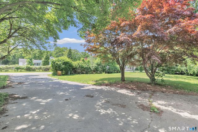 670 Wigwam Lane, Stratford, CT 06614