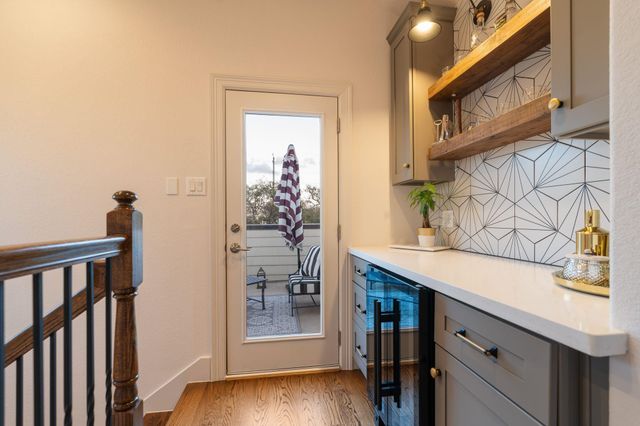 3911 Mcduffie Street, Houston, TX 77098