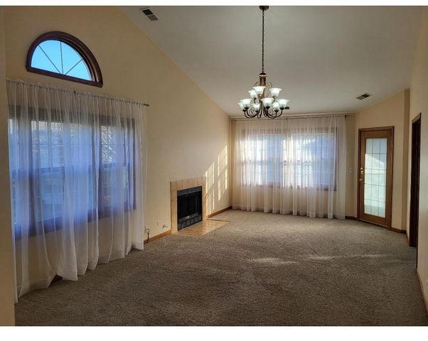 3116 N Daniels Court 3116, Arlington Heights, IL 60004