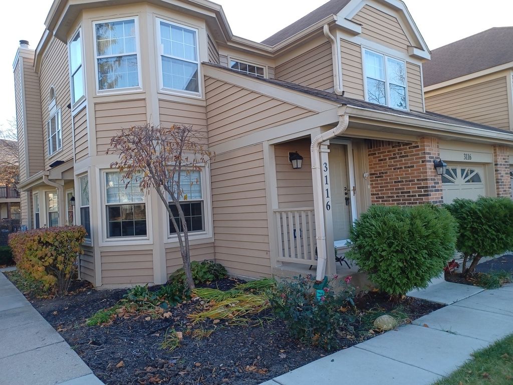 3116 N Daniels Court 3116, Arlington Heights, IL 60004