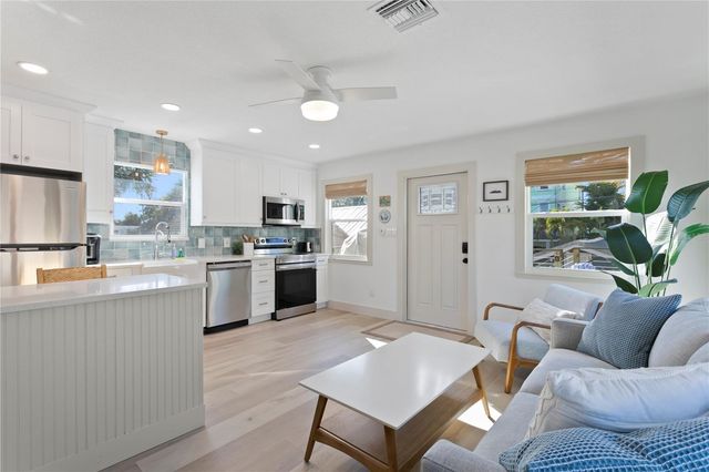 800 GULF BOULEVARD 5, Indian Rocks Beach, FL 33785