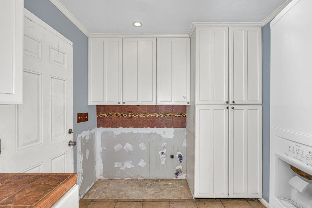 Image 22 of property listing at 1188 W Pinedale Avenue, Fresno, CA 93711