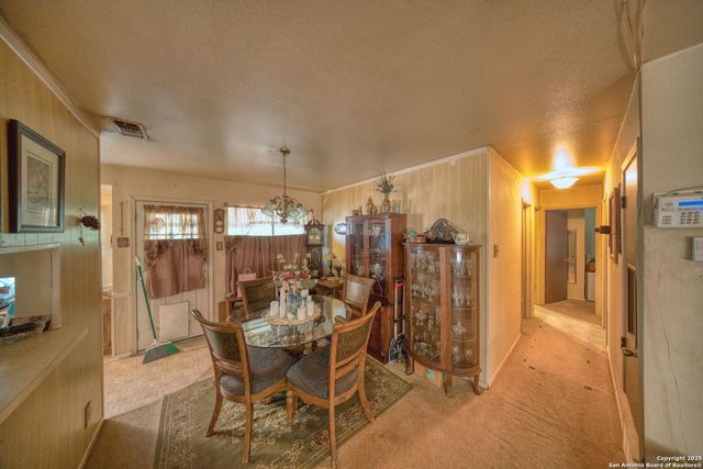 119 Pentonville, Schertz, TX 78154