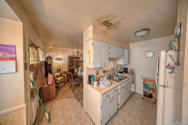 119 Pentonville, Schertz, TX 78154