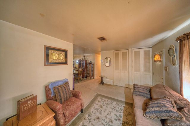 119 Pentonville, Schertz, TX 78154