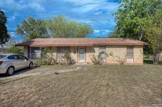 119 Pentonville, Schertz, TX 78154