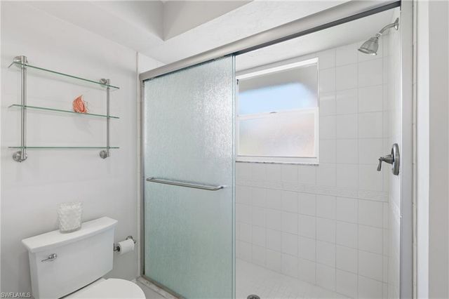 120 Napa Ridge WAY, Naples, FL 34119
