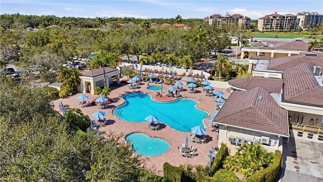 120 Napa Ridge WAY, Naples, FL 34119
