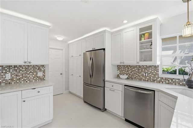 120 Napa Ridge WAY, Naples, FL 34119