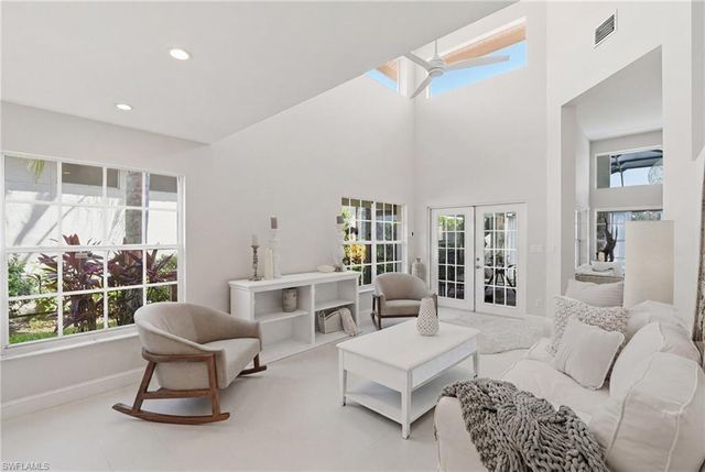 120 Napa Ridge WAY, Naples, FL 34119
