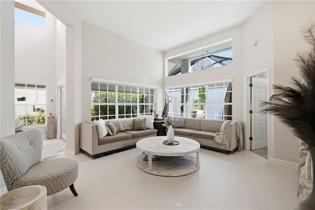 120 Napa Ridge WAY, Naples, FL 34119