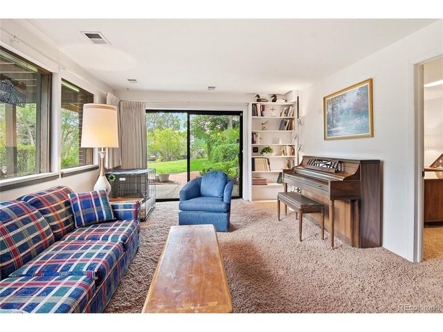 4665 S Sheridan Blvd, Bow Mar, CO 80123